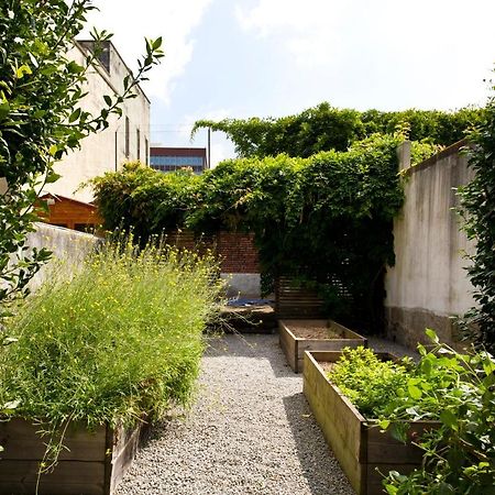 Boutique Rentals- Hidden Garden Porto'S Downtown 外观 照片