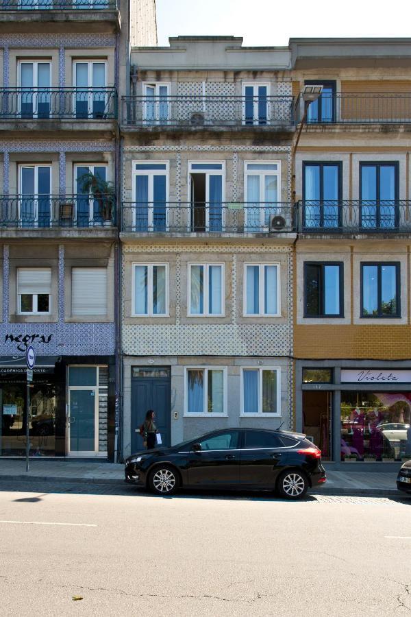 Boutique Rentals- Hidden Garden Porto'S Downtown 外观 照片